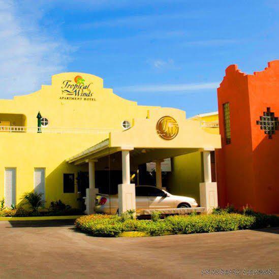 Tropical Winds Apartment Christ Church Exterior photo