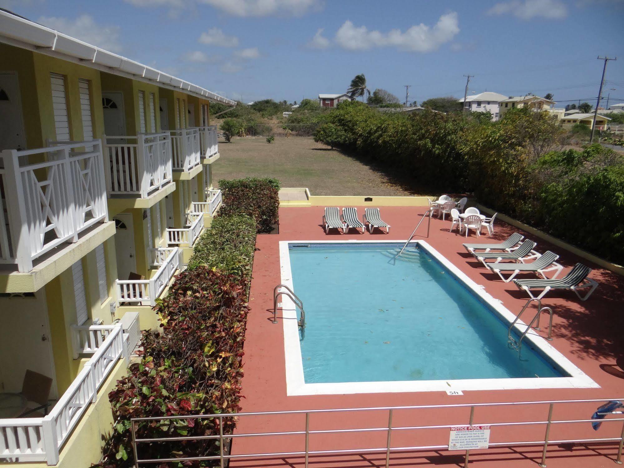 Tropical Winds Apartment Christ Church Exterior photo